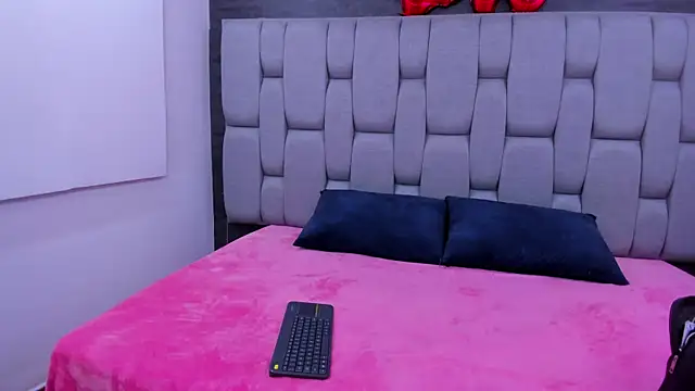 Amber-Horney online show from 28, 2, 2026