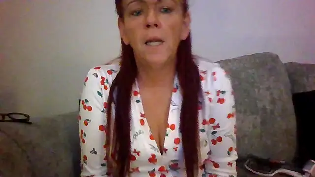 Forbidden-Irish-x online show from 3, 3, 2026