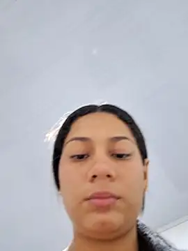 Cris18sexy online show from 22, 2, 2026