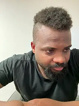 BigCatXLOfficial online show from 15, 4, 2026