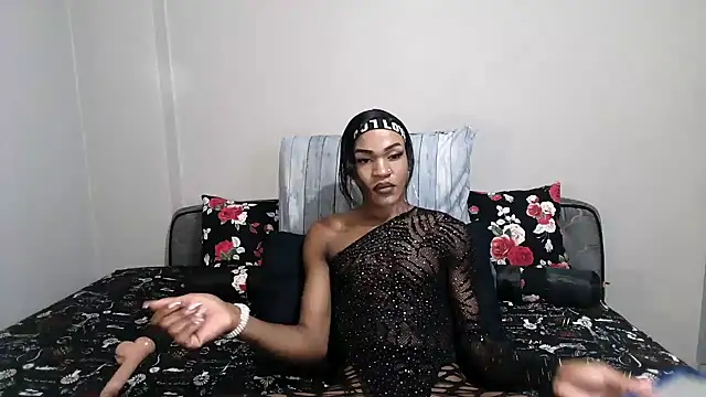 Riaanxxx online show from 25, 3, 2026