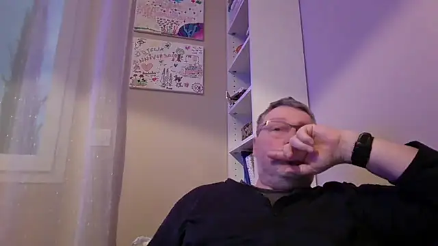 doudou310 online show from 20, 2, 2026