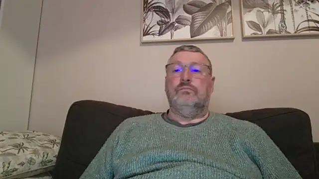 doudou310 online show from 16, 3, 2026