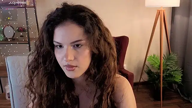 Lili Torin online show from 11, 7, 2026