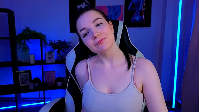 AliceChanel online show from 31, 3, 2026