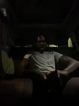 Snapshot of makemestayhard chatting on 27, 2, 2026 makemestayhard online show from 27, 2, 2026