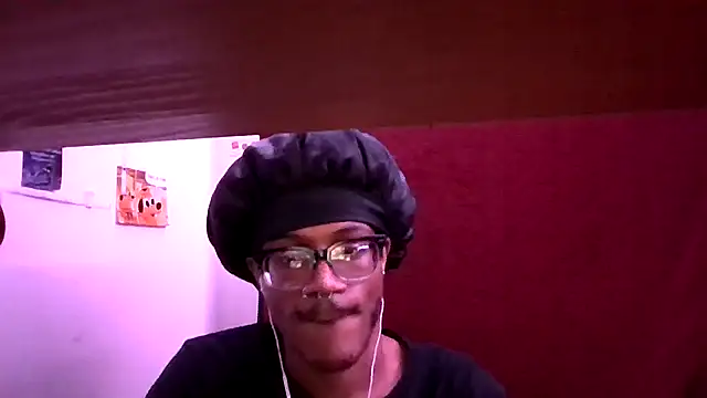 Snapshot of vexahleah chatting on 8, 7, 2026 vexahleah online show from 8, 7, 2026