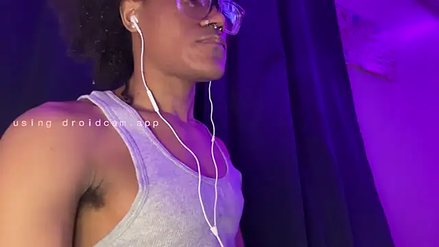 Snapshot of vexahleah chatting on 9, 7, 2026 vexahleah online show from 9, 7, 2026