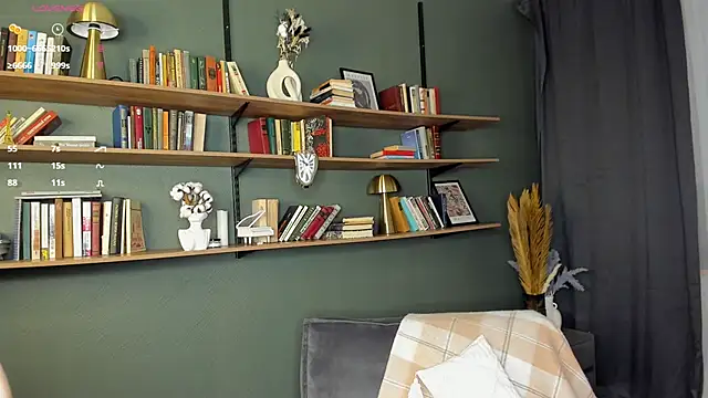 Snapshot of JuliannaLeiding chatting on 16, 2, 2026 JuliannaLeiding online show from 16, 2, 2026