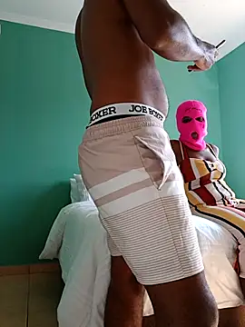 Mkhothiwesibumbu online show from 14, 4, 2026