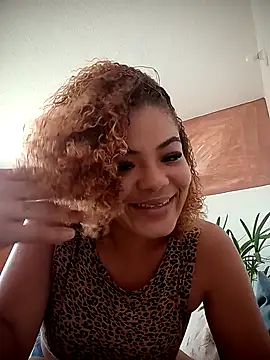 Snapshot of QuartoFechado chatting on 7, 2, 2026 QuartoFechado online show from 7, 2, 2026