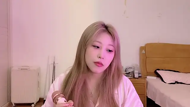 Snapshot of SM_JIAJIA_ZL chatting on 23, 6, 2026 SM JIAJIA ZL online show from 23, 6, 2026