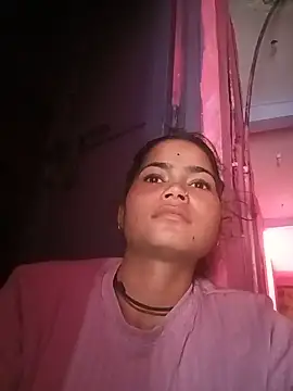 Snapshot of Sunali_Bendre chatting on 18, 7, 2026 Sunali Bendre online show from 18, 7, 2026