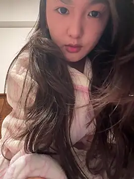 BeiBeiiiii online show from 9, 4, 2026