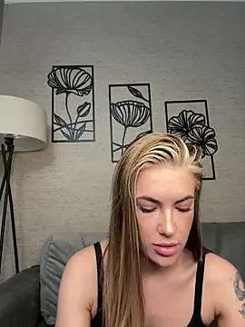 xXKelly bonb0nXx online show from 29, 3, 2026