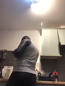 Snapshot of Truelove001 chatting on 6, 2, 2026 Truelove001 online show from 6, 2, 2026