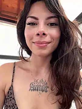 Isalove99 online show from 6, 4, 2026