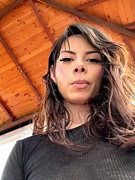 Snapshot of Isalove99 chatting on 18, 5, 2026 Isalove99 online show from 18, 5, 2026