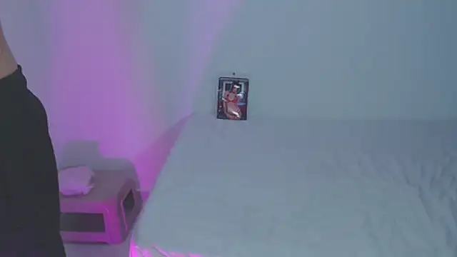 Snapshot of the_skinny_one chatting on 18, 2, 2026 the skinny one online show from 18, 2, 2026