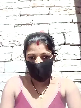 Snapshot of Divya-11431 chatting on 7, 3, 2026 Divya-11431 online show from 7, 3, 2026