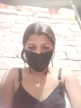 Snapshot of Divya-11431 chatting on 13, 3, 2026 Divya-11431 online show from 13, 3, 2026