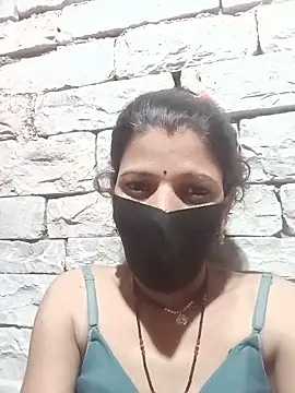 Snapshot of Divya-11431 chatting on 9, 6, 2026 Divya-11431 online show from 9, 6, 2026