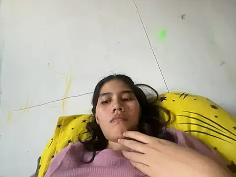 Sweetiebabe25 online show from 7, 6, 2026