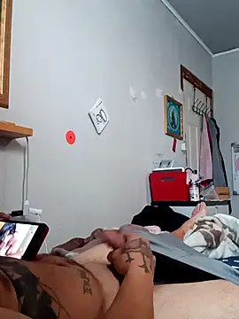 Snapshot of TheOtherGuyOne chatting on 5, 2, 2026 TheOtherGuyOne online show from 5, 2, 2026