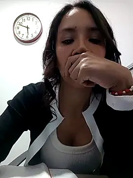 MiaSantana  online show from 13, 4, 2026