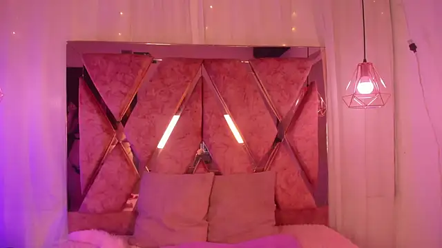 Snapshot of shantal_cooper_ chatting on 11, 2, 2026 shantal cooper online show from 11, 2, 2026