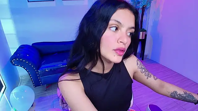 Maddie T18 online show from 16, 4, 2026