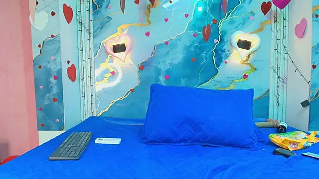 Snapshot of crystal_love08 chatting on 6, 2, 2026 crystal love08 online show from 6, 2, 2026