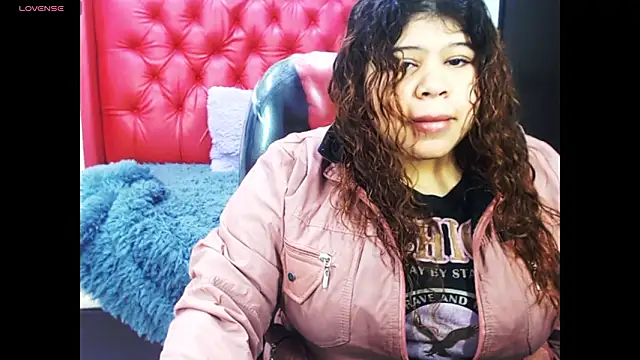 Cloe r online show from 2, 2, 2026