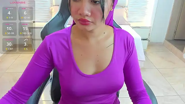 Yaiza farak online show from 19, 2, 2026