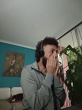 kauzZhomi online show from 2, 2, 2026