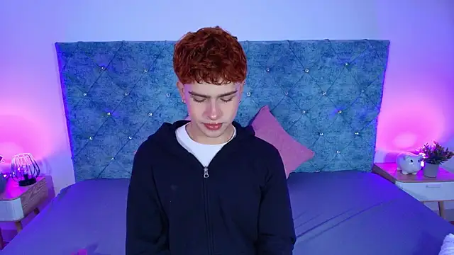 Snapshot of ryan_onFire chatting on 5, 2, 2026 ryan onFire online show from 5, 2, 2026