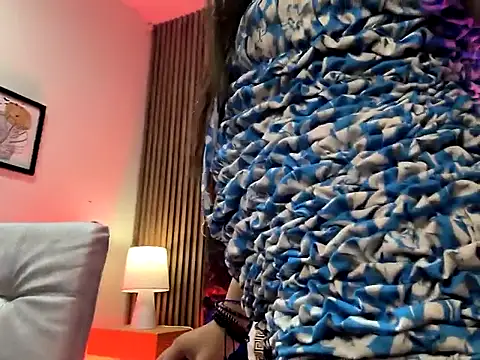 mary luckaysha  online show from 7, 3, 2026