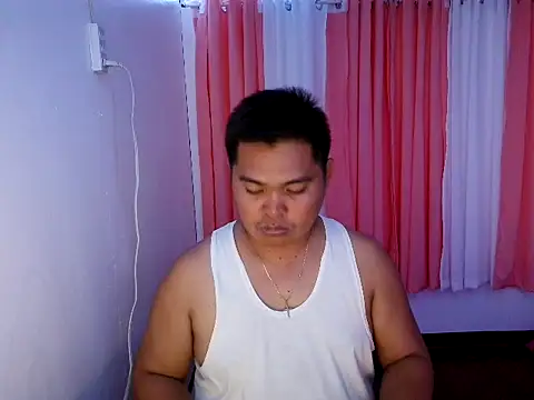 Snapshot of bigloadfox chatting on 27, 4, 2026 bigloadfox online show from 27, 4, 2026