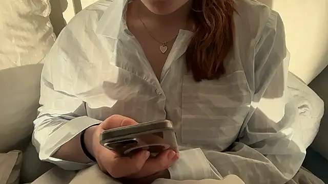 Lucyschickt online show from 1, 4, 2026