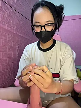 Leeeiuu online show from 25, 2, 2026