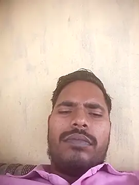 Snapshot of Rajustt chatting on 30, 4, 2026 Rajustt online show from 30, 4, 2026