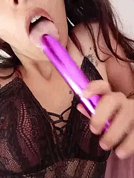 keyjordanTLG online show from 13, 4, 2026