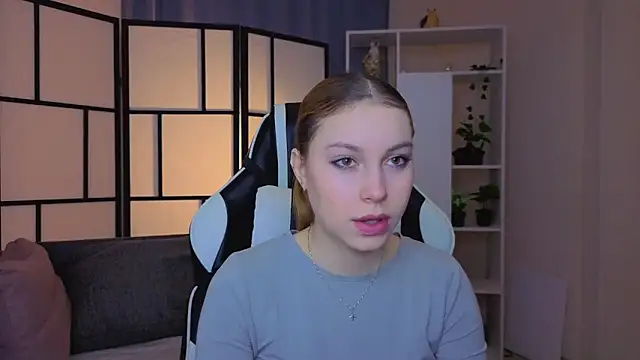 JadwigaTagliavia online show from 3, 2, 2026