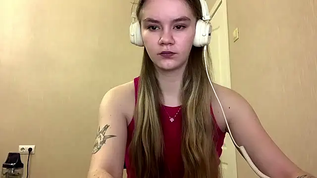 Snapshot of AgnesShy_ chatting on 26, 2, 2026 AgnesShy online show from 26, 2, 2026