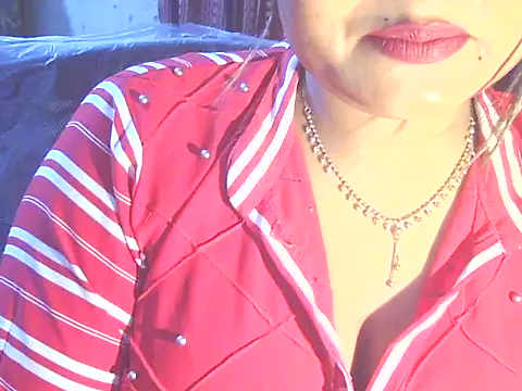 Snapshot of Nusrat_Faria chatting on 18, 4, 2026 Nusrat Faria online show from 18, 4, 2026