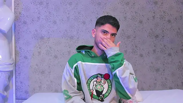 Apolo Gray online show from 8, 2, 2026