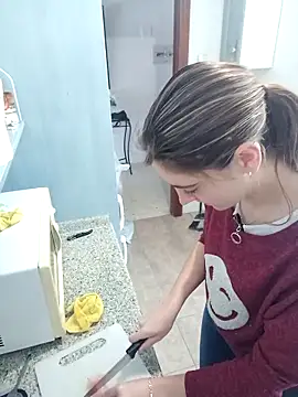 laparejaideal08 online show from 15, 4, 2026