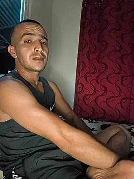 Snapshot of logan-31 chatting on 3, 3, 2026 logan-31 online show from 3, 3, 2026