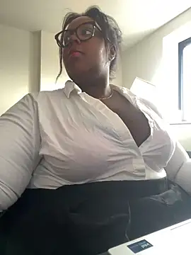 BouncyBBW online show from 2, 2, 2026