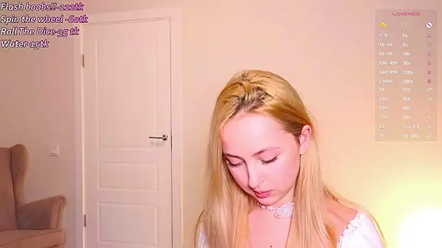 Snapshot of xloex chatting on 2, 2, 2026 xloex online show from 2, 2, 2026